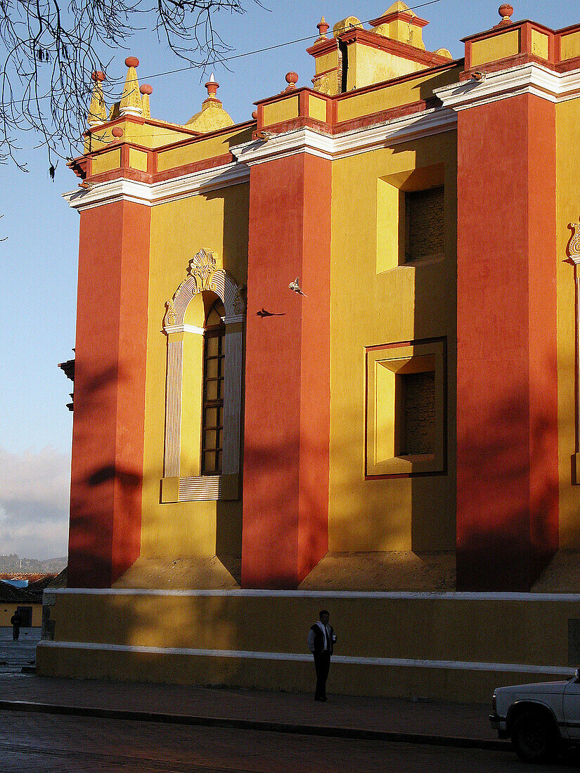 Side façade of cathedral, San Cristóbal de las Casas. Chiapas, Mexico