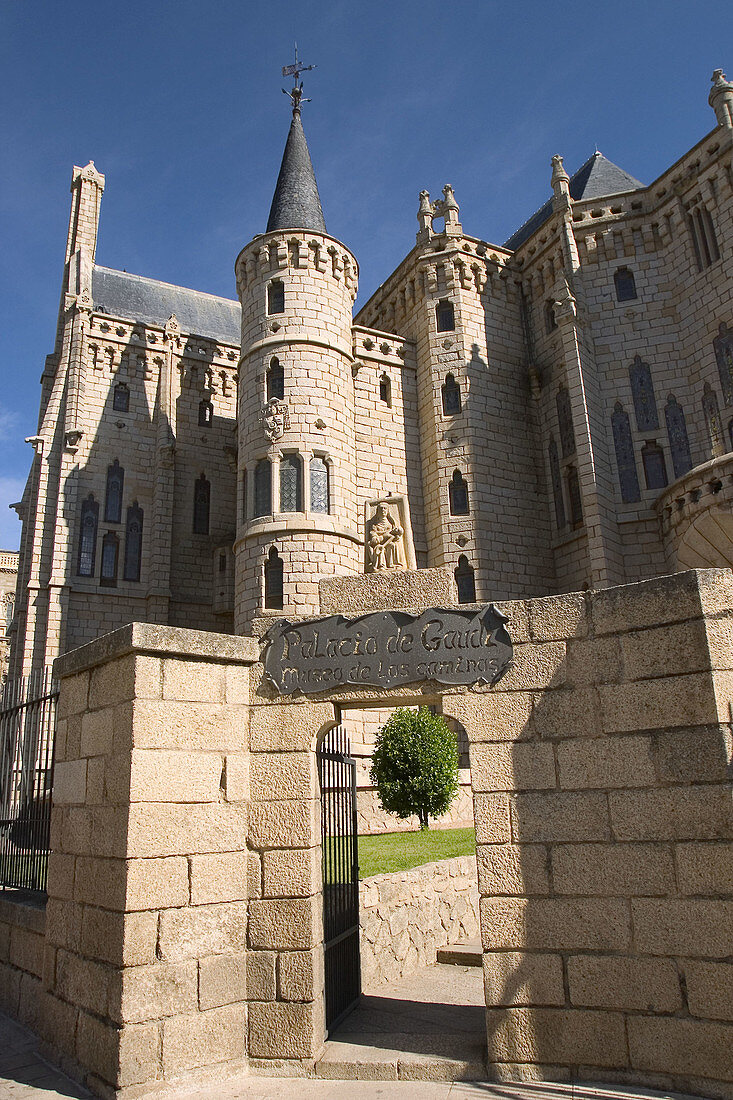 Palacio Episcopal, by Gaudi, Astorga, Camino de Santiago. León province, Castilla y León, Spain.