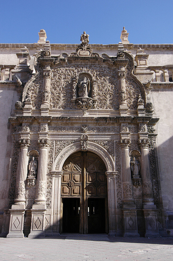 Right side door of the cathedral. Chihuahua Mexico