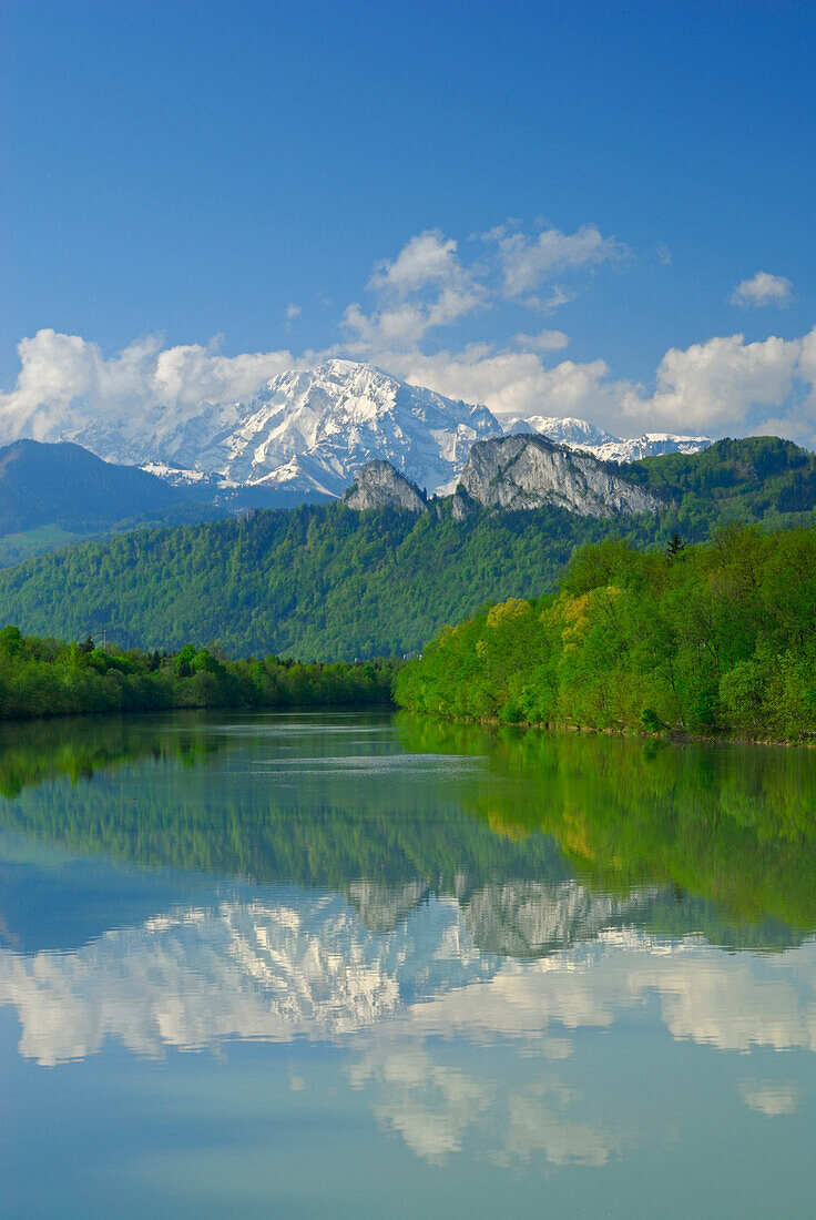 Blick über die Salzach Hoher Göll und Barmstein, Hallein, Salzkammergut, Salzburger Land, Österreich