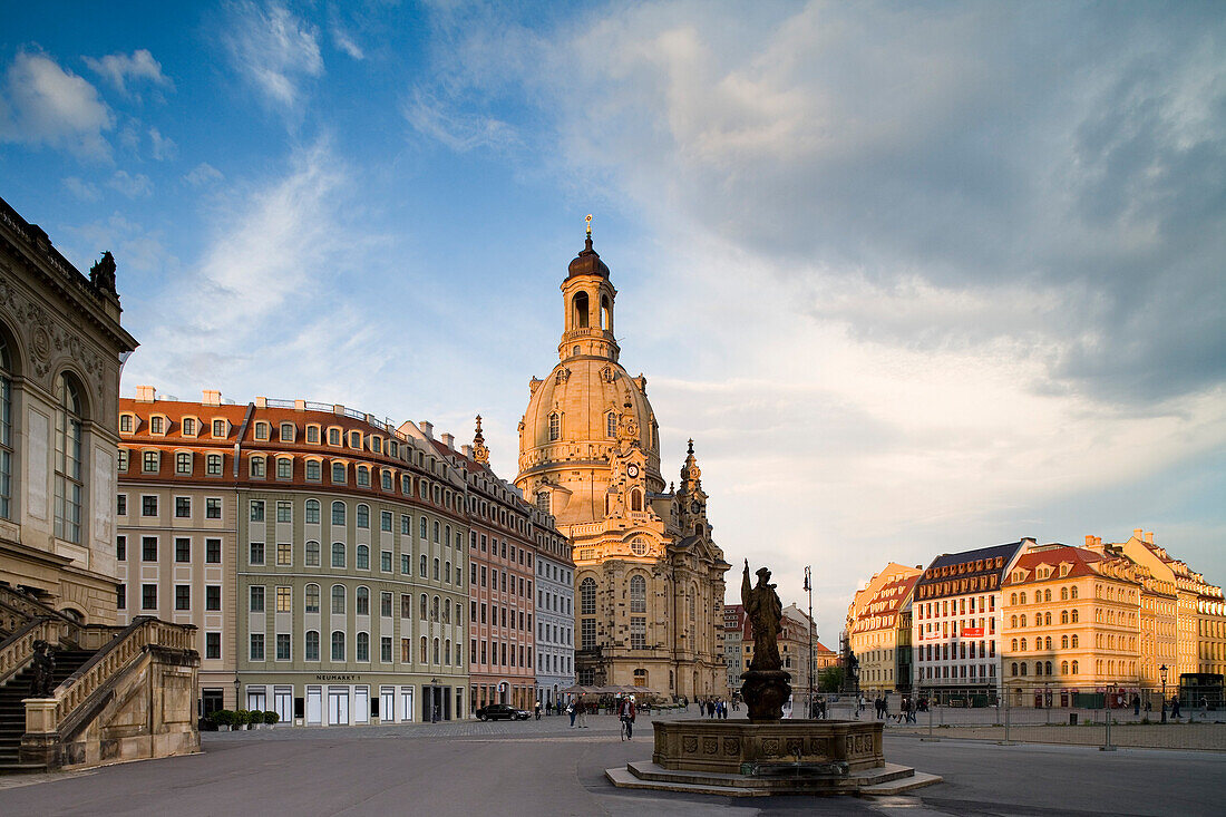 Neumarkt with Dresdner Frauenkirche, Church of Our Lady, Dresden, Saxony, Germany, Europe