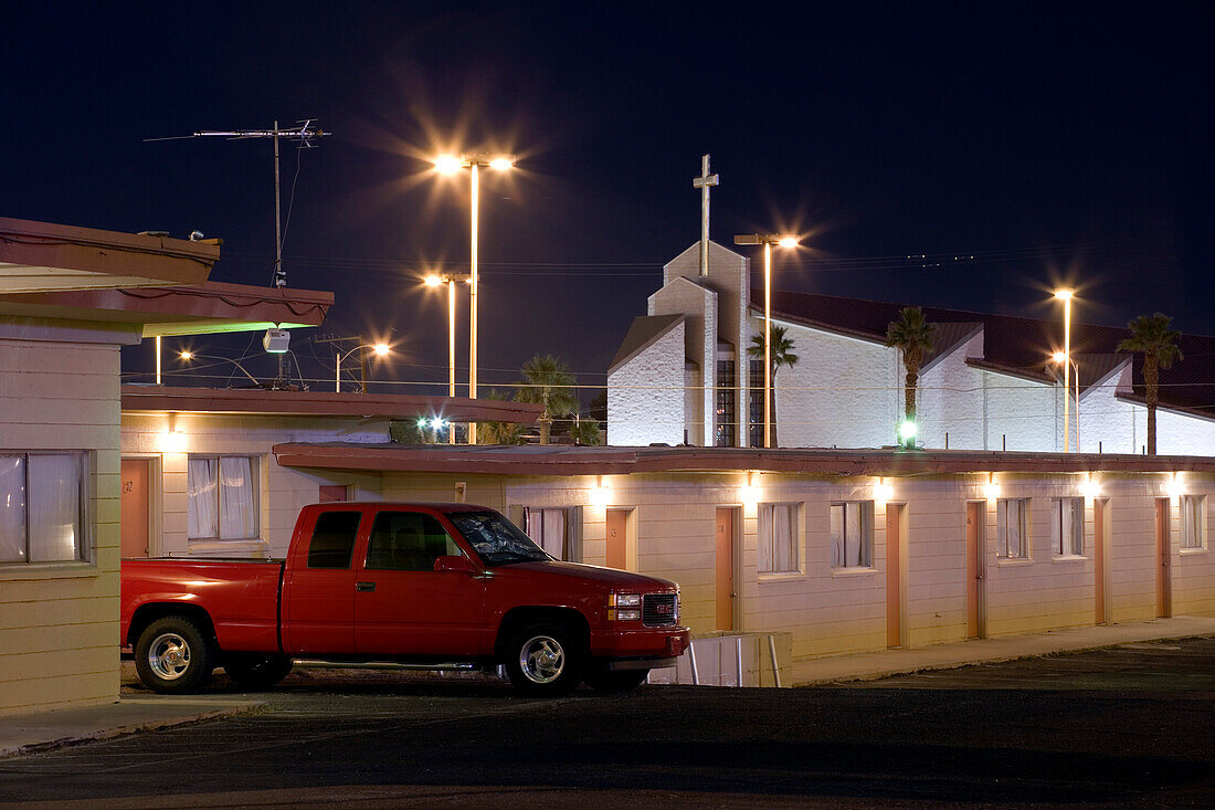 Hinterhof mit Parkplätzen, Las Vegas Casinos, Las Vegas, Nevada, Vereinigte Staaten von Amerika