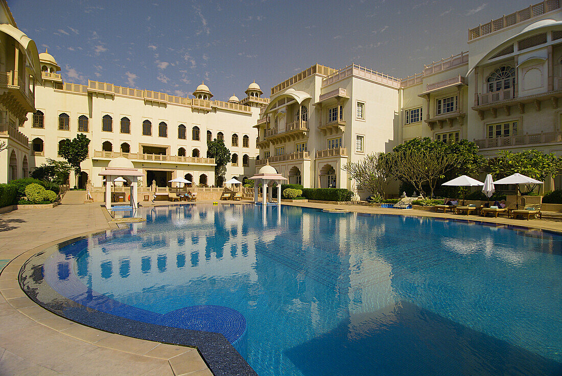 Swimming pool of the Taj Hari Mahal hotel, Jodhpur, Rajasthan, India