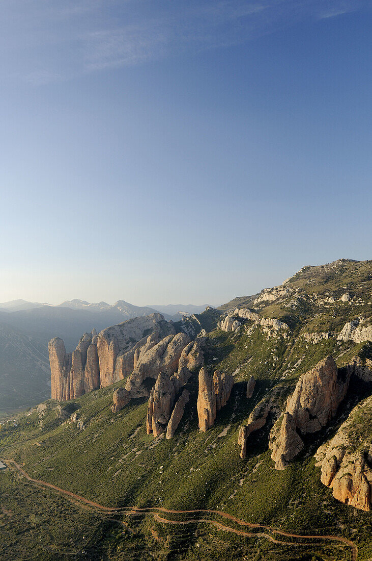 Mallos de Riglos. La Hoya de Huesca. Huesca province, Aragón. Pyrenees Mountains, Spain