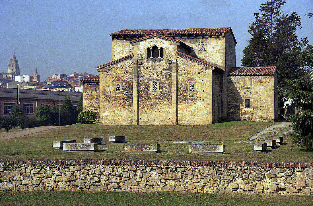 San Julián de los Prados or Santullano Church and cathedral in background. Oviedo, Asturias, Spain