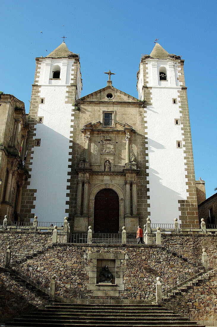 Iglesia de San Francisco Javier ( s.XVlll ). Ciudad Monumental. Caceres. Extremadura. Spain