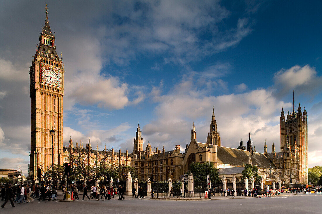 Houses of Parliament mit Big Ben, Uhrturm, London, England, Europa