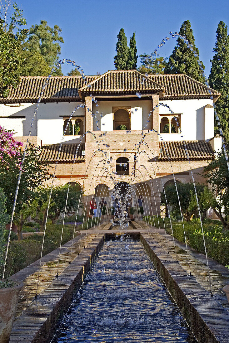 Patio de la Acequia. Generalife. Alhambra. Granada. Andalucia. Spain.