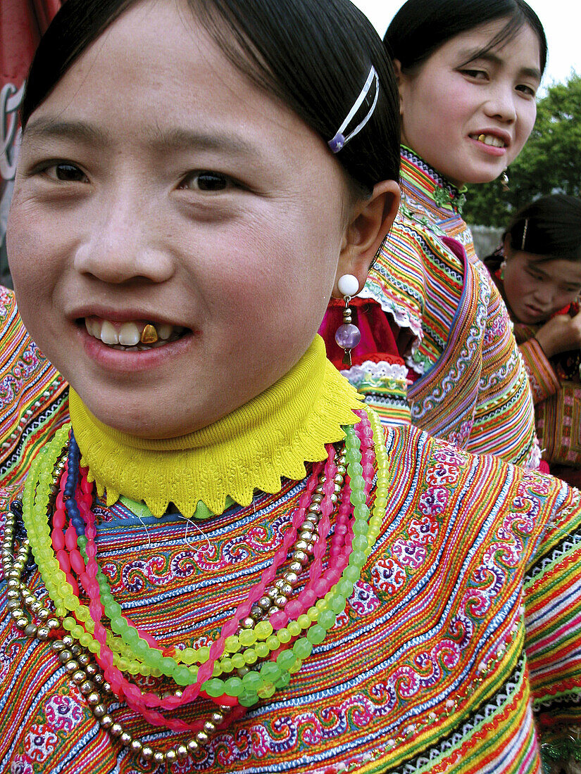 Girls, Bac Ha. Vietnam