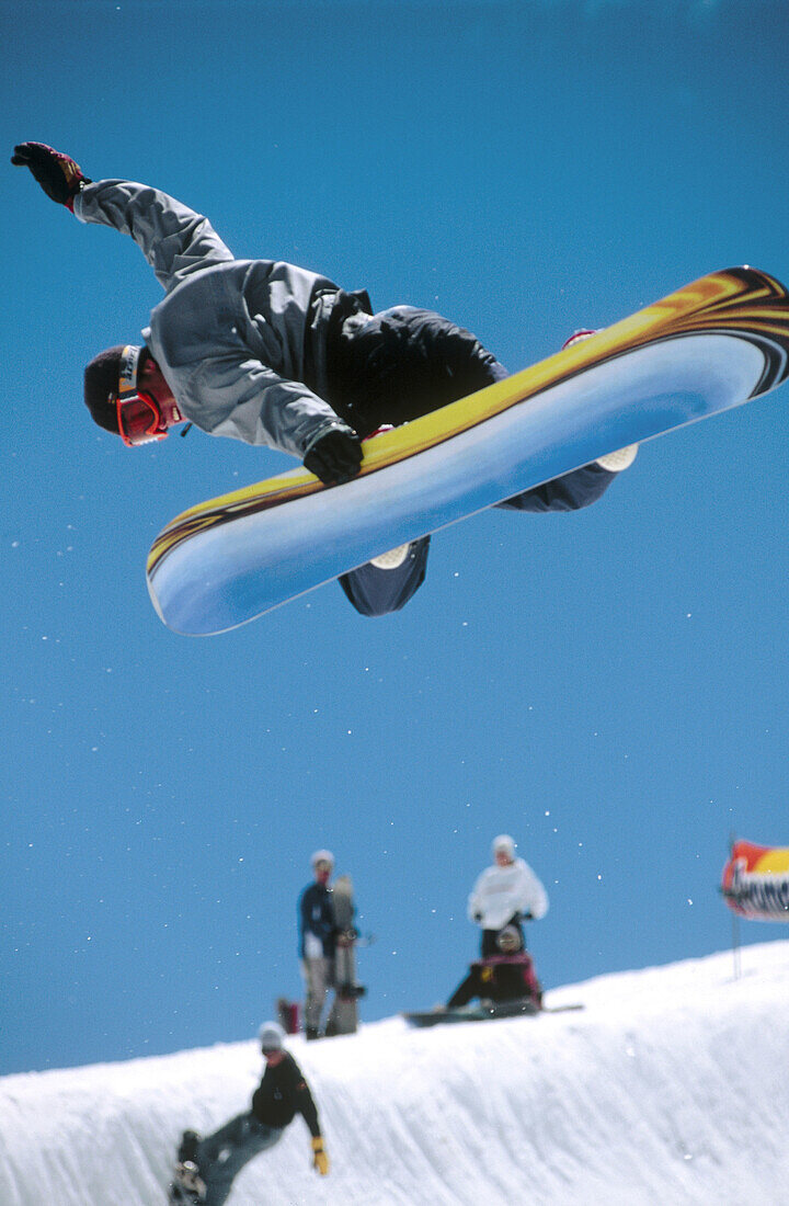 Snowboard. Diablerets, Switzerland