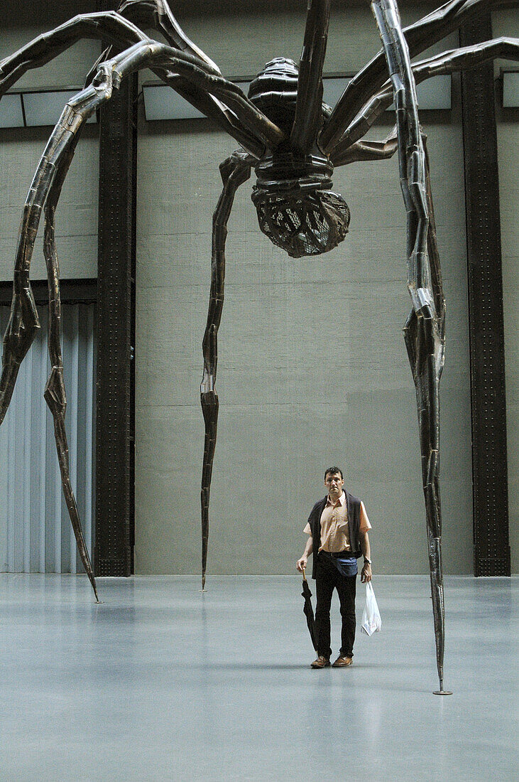 Spider by Louise Bourgeois. Tate Modern Gallery. London. England