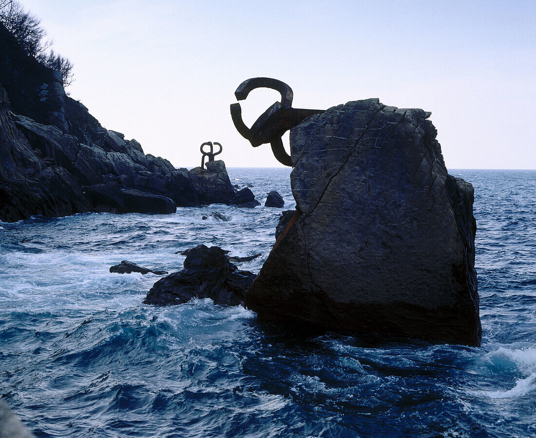 Peine de los Vientos (Winds Comb) by Eduardo Chillida sculpture. Donostia, San Sebastian. Euskadi. Spain.