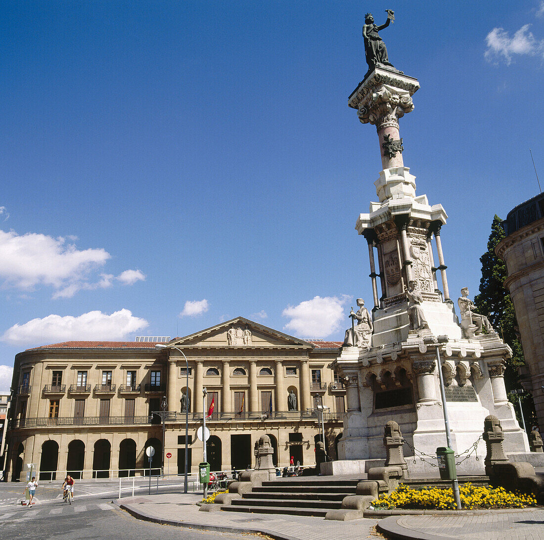 Monumento a los Fueros de Navarra, Government Palace, Pamplona, Navarre, Spain