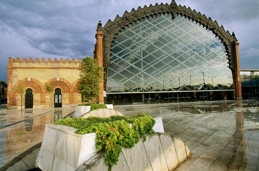 Neuer Busbahnhof, Plaza de Armas, Sevilla. Andalusien, Spanien