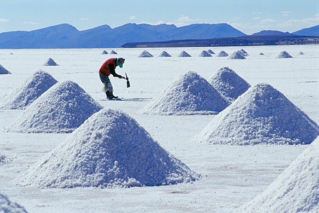 Salt extraction. Salar de Uyuni (Uyuni salt flat). Bolivia