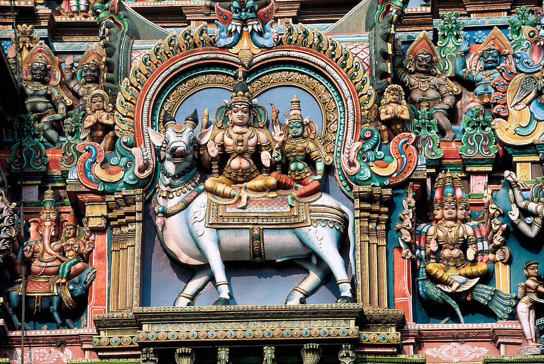 The West Gopuram (entrance gateway to the temple enclosure). Sri Meenakshi Amman Temple. Madurai. Tamil Nadu. India