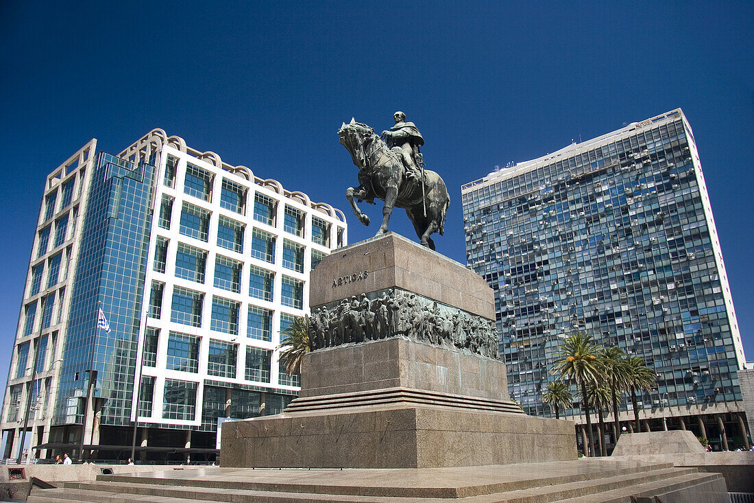 Plaza Independencia. Montevideo, Uruguay