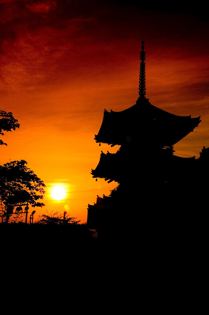 Kyomizudera, temple Kyoto Honshu Kinki region Japan