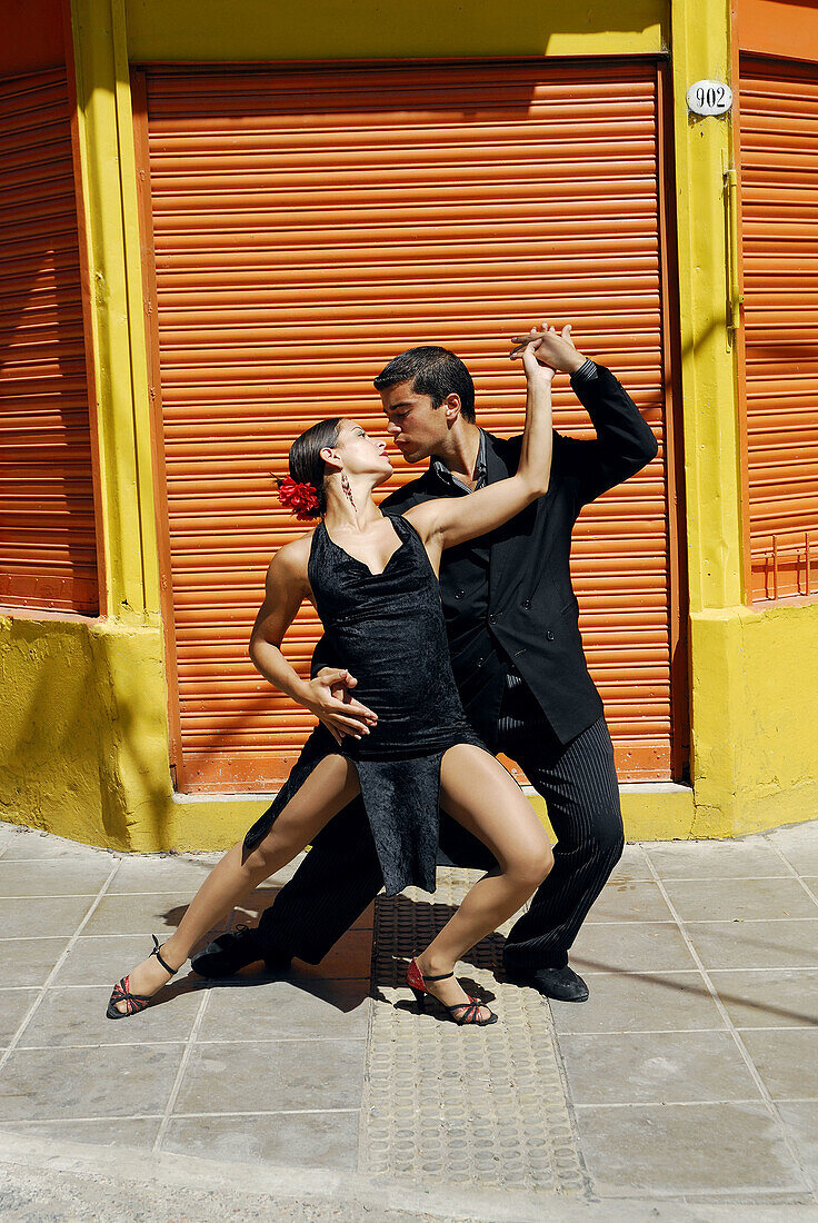 Tango. Caminito street, La Boca district. Buenos Aires. Argentina