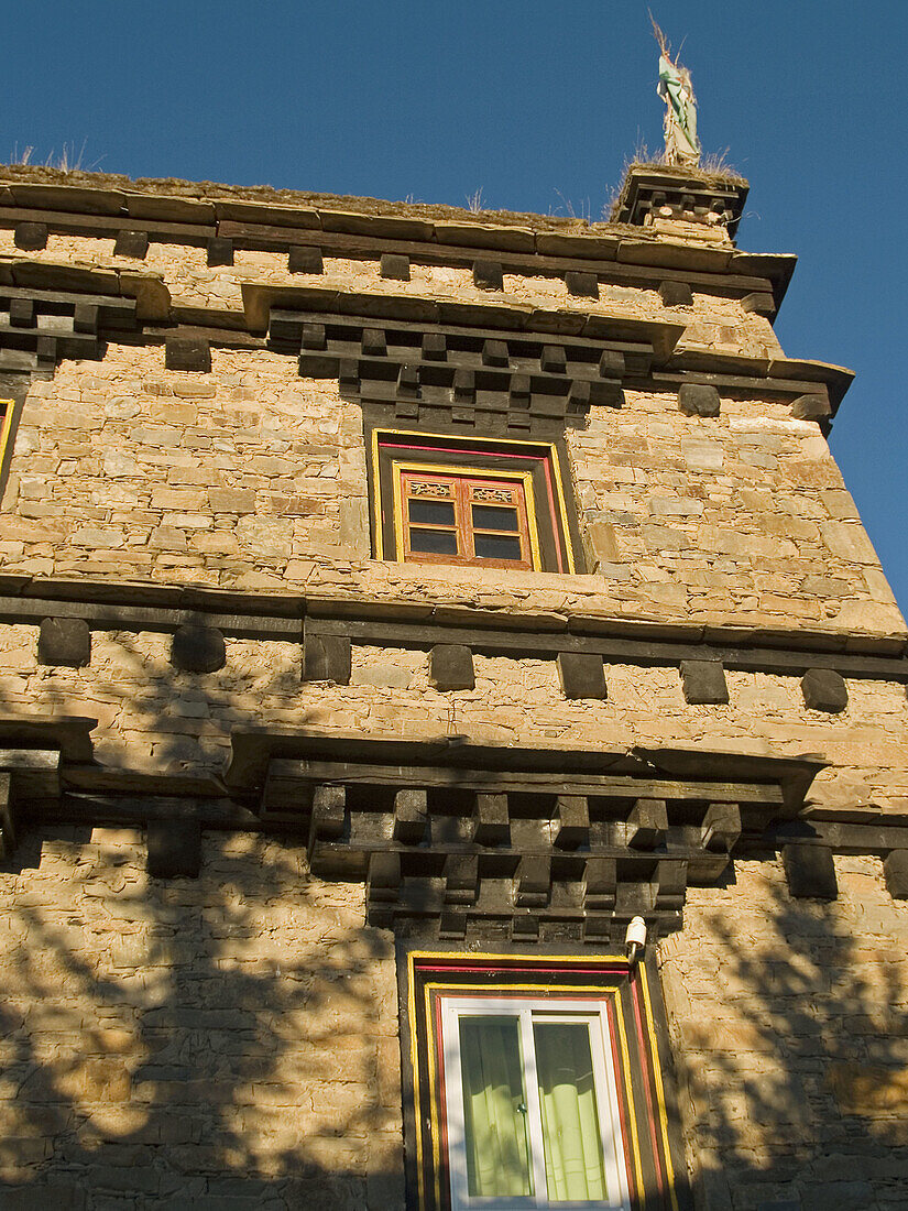 traditional Tibetan architecture and windows, Yading village, Szechuan, China