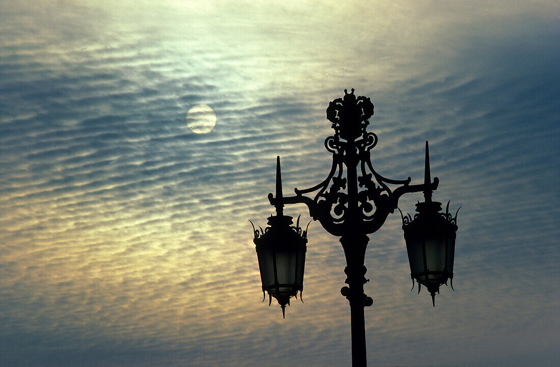 Europe, Great Britain, England, East Sussex, Brighton, promenade, street light