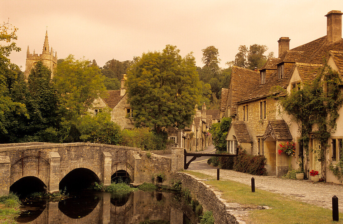 Europe, England, Wiltshire, Castle Combe