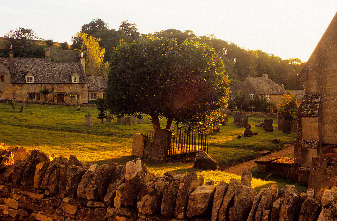 Europa, England, Gloucestershire, Cotswolds, Snowshill, Friedhof