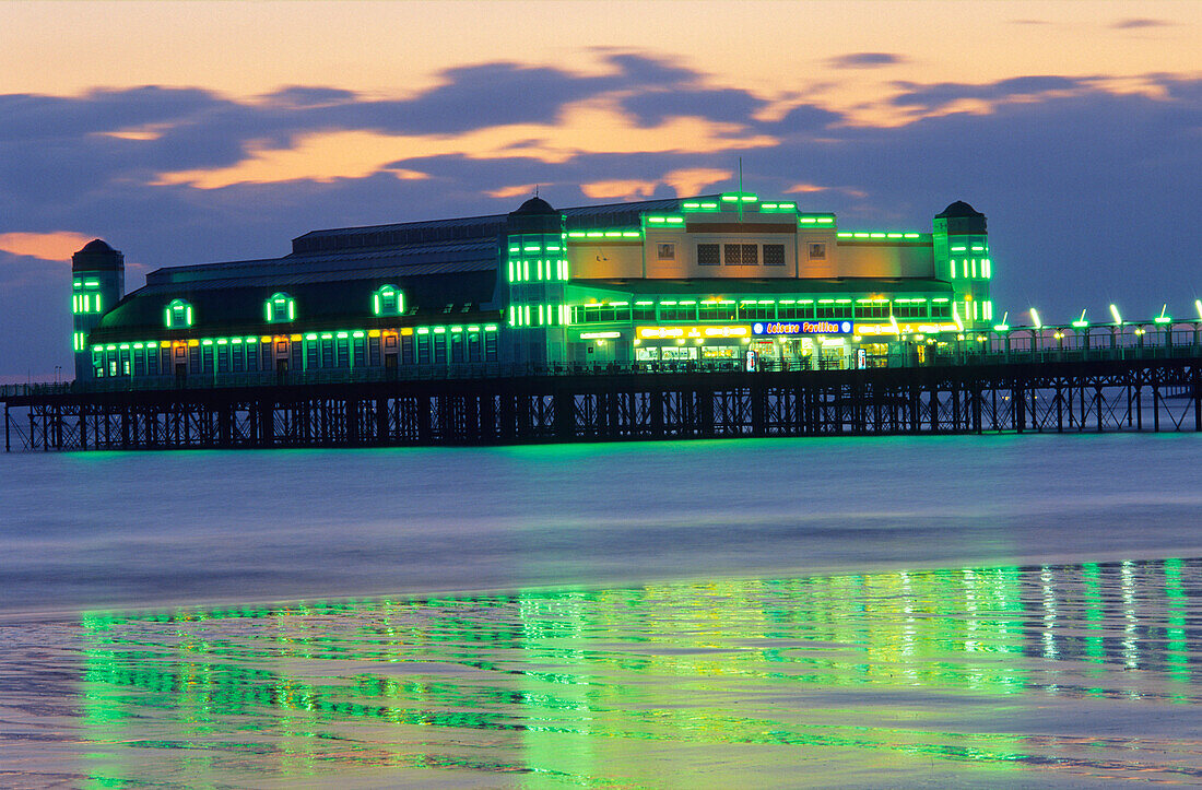 Europa, England, Avon, Weston-Super-Mare, Grand Pier