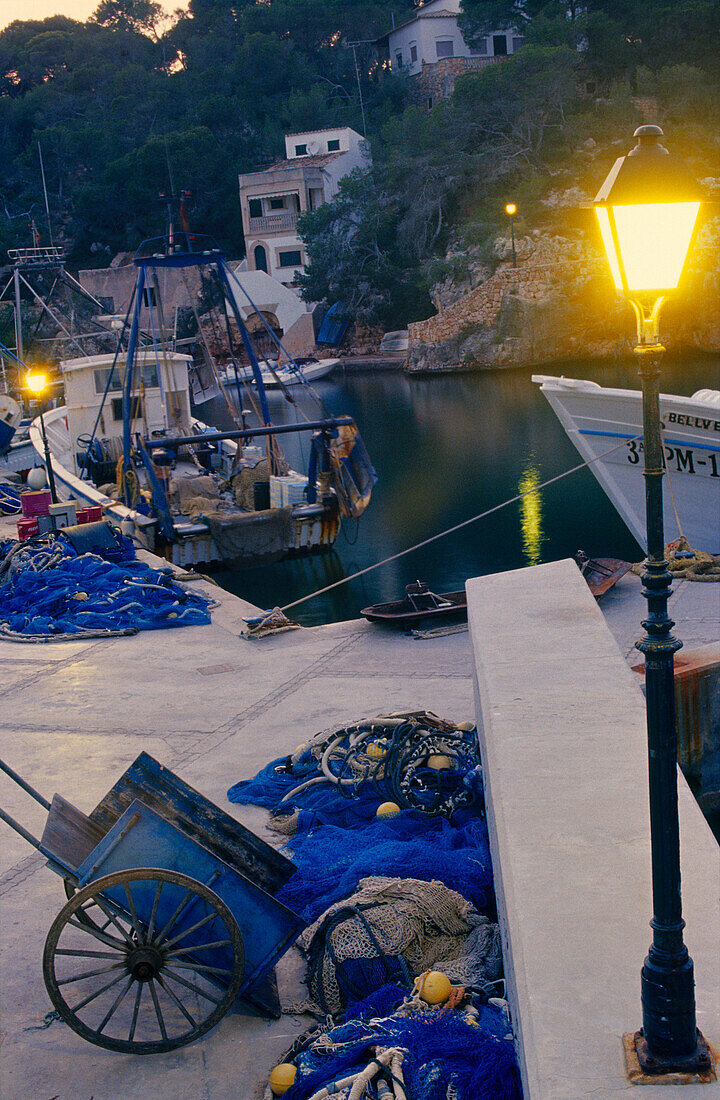 Europe, Spain, Majorca, Cala Figuera, harbour