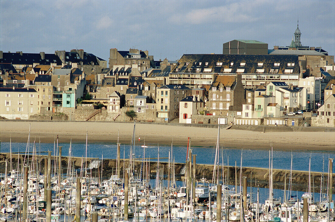 Anse des Sablons. St. Servan sur Mer. Britanny. France.