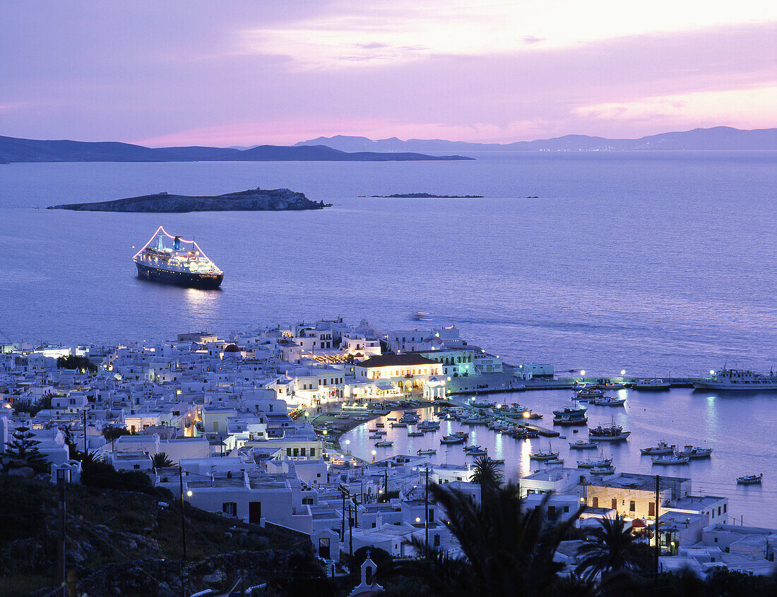 Cruise ship, Mykonos. Cyclades islands, Greece