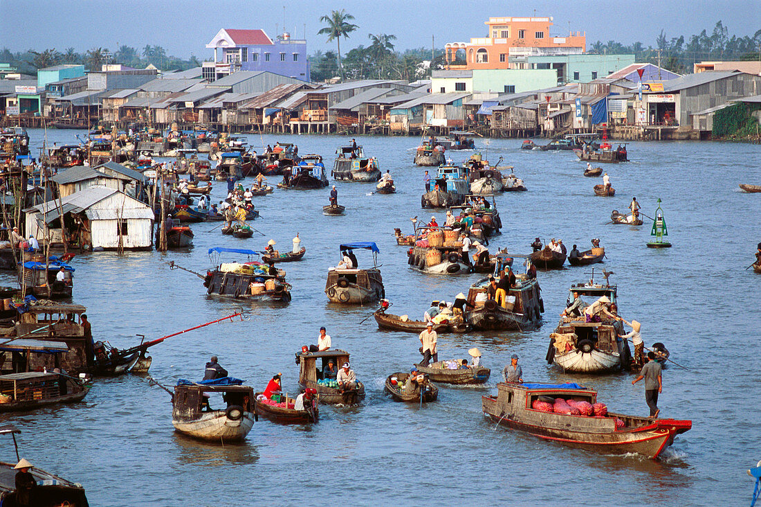 Cai Rang floating market. Mekong Delta, Cantho. Vietnam.