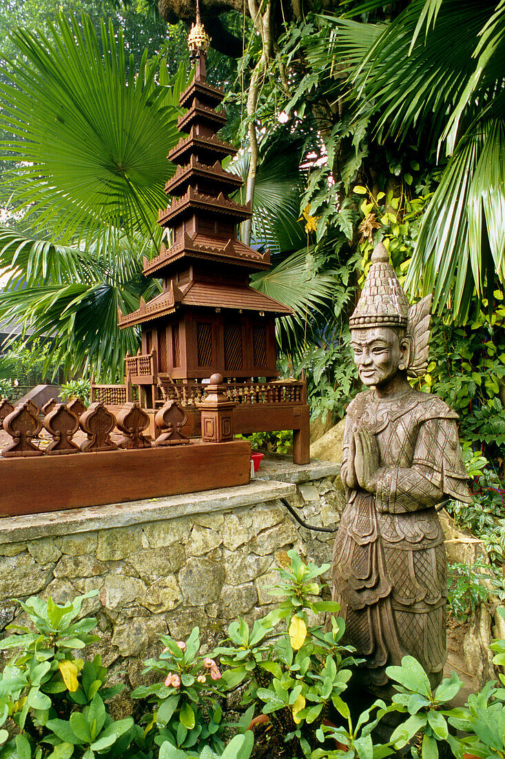 Statue in garden at Kandawgyi Palace Hotel, Yangon. Myanmar