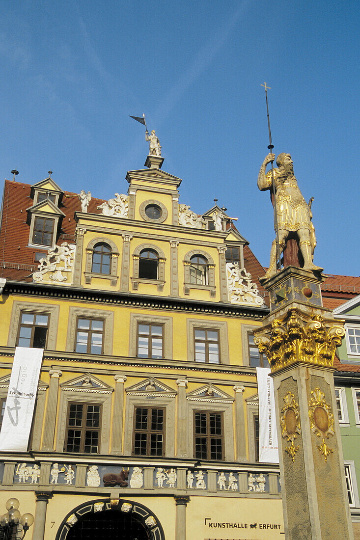 Germany, Thuringia, Erfurt, Domplatz, Haus zum Roten Ochsen, Kunsthalle, Art Museum