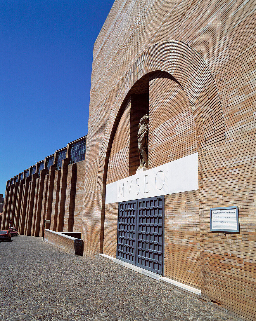 Entrance to Museo Nacional de Arte Romano de Mérida (National Museum of Roman Art), building by architect Rafael Moneo. Mérida. Badajoz province, Extremadura, Spain