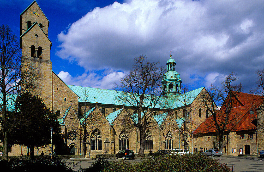 Europe, Germany, Lower Saxony, St. Mary's cathedral in Hildesheim