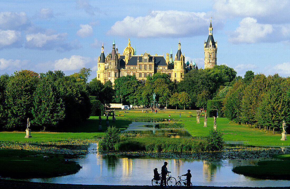 Europe, Germany, Mecklenburg-Western Pomerania, Schwerin, Schwerin Castle