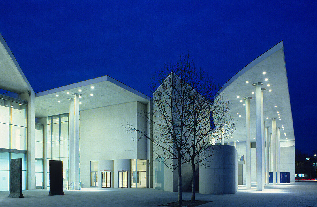 Kunstmuseum Bonn bei Nacht, Bonn, Nordrhein-Westfalen, Deutschland