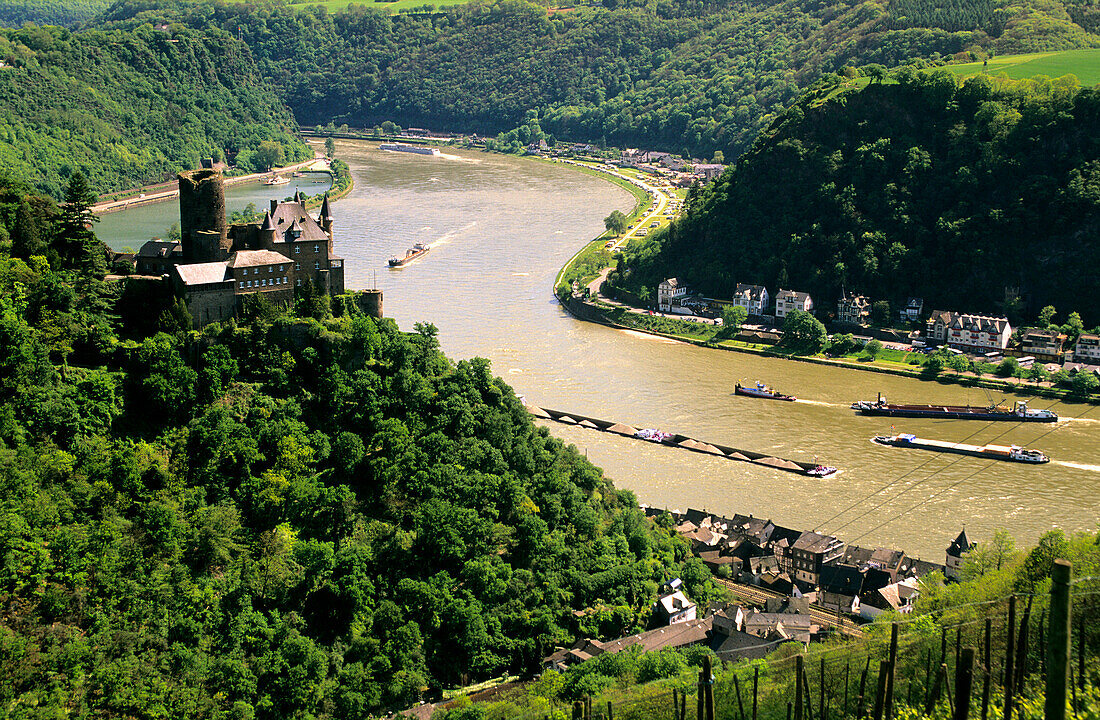 Europe, Germany, Rhineland-Palatinate, Sankt Goarshausen, Burg Katz at river Rhine