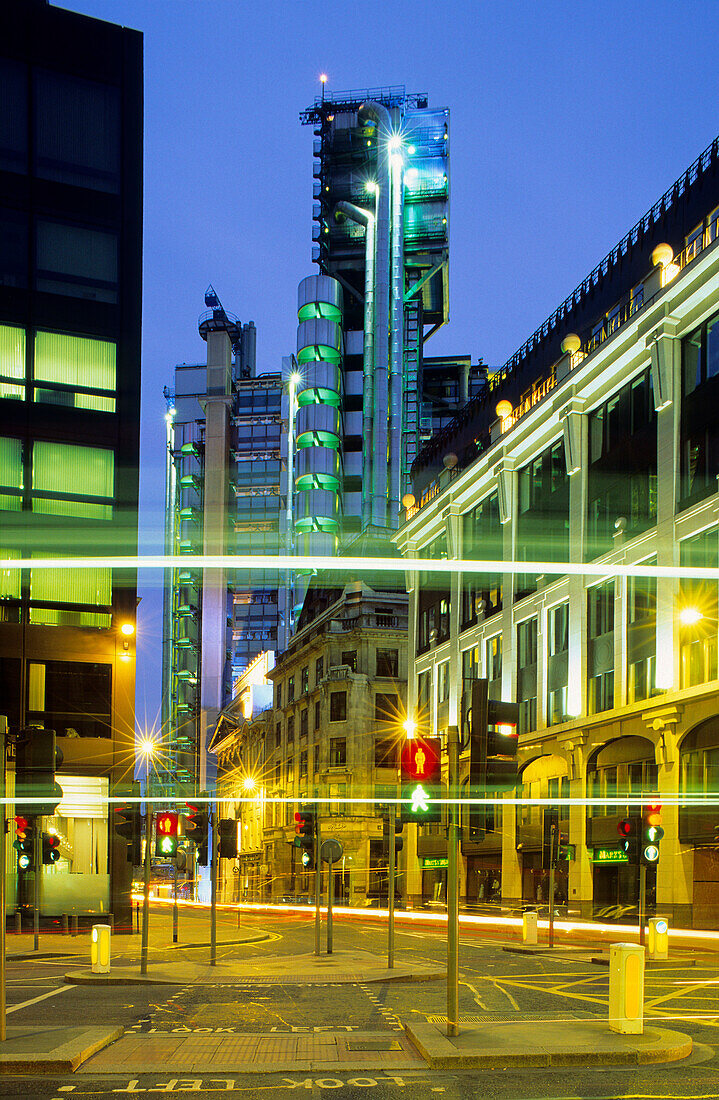 Europe, Great Britain, England, London, Lloyd`s of London [The building was errected from 1978 -1986 by english architect Richard Rogers]