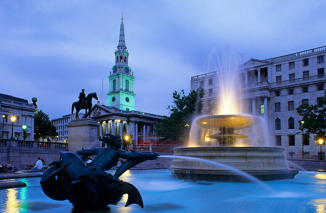 Europa, Grossbritannien, England, London, Trafalgar Square und Kirche St. Martin in the Fields