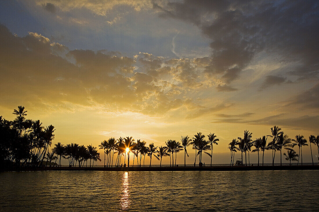 Oct. 2007. USA, Hawaii State. Big Island (Hawai Island). North Kona Coast. Waikoloa City. Sunset