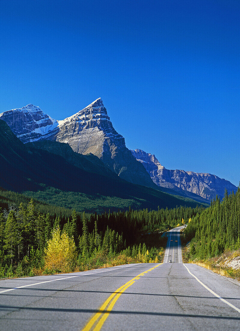 Mount Robson. British Columbia, Canada (Oct. 2007)