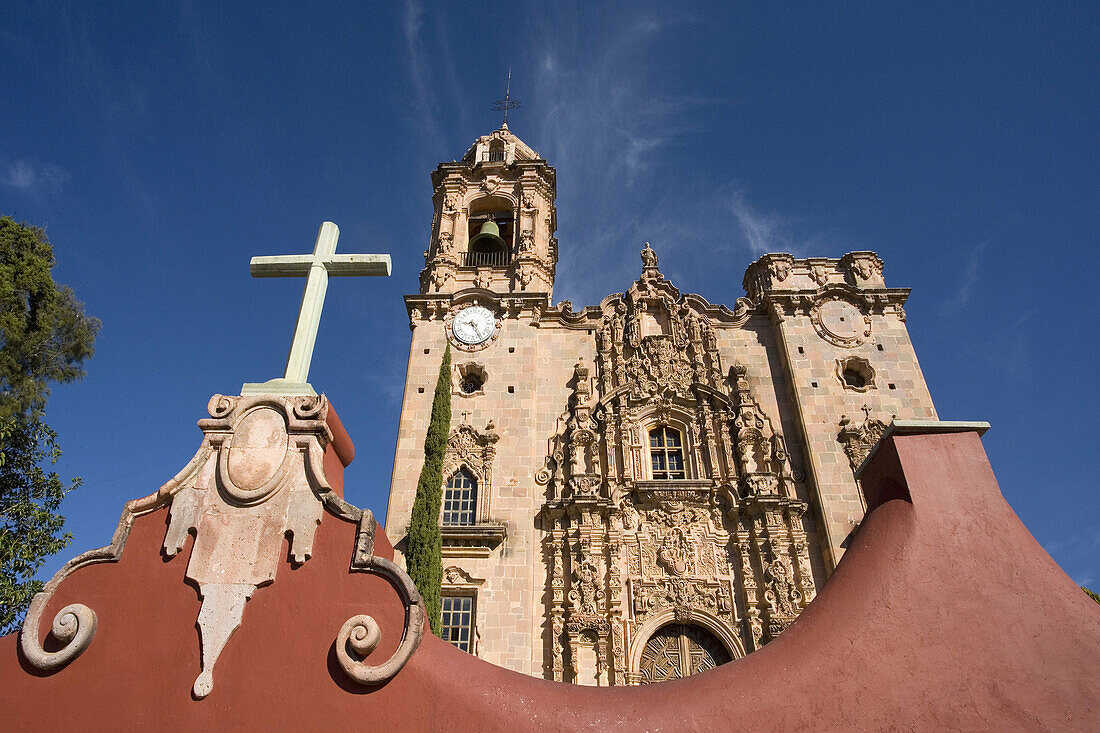 MEXICO-Guanajuato State-Guanajuato: Templo de San Cayetano de la Valenciana