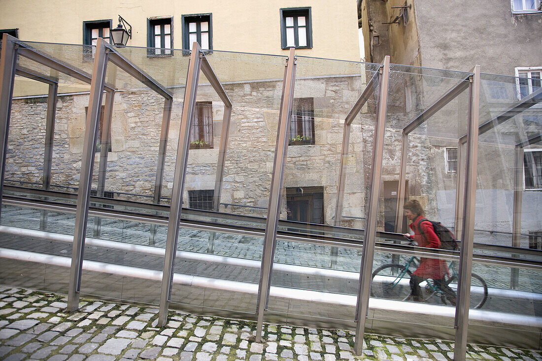 Moving walkway connecting old town with the city, Vitoria. Alava, Euskadi, Spain