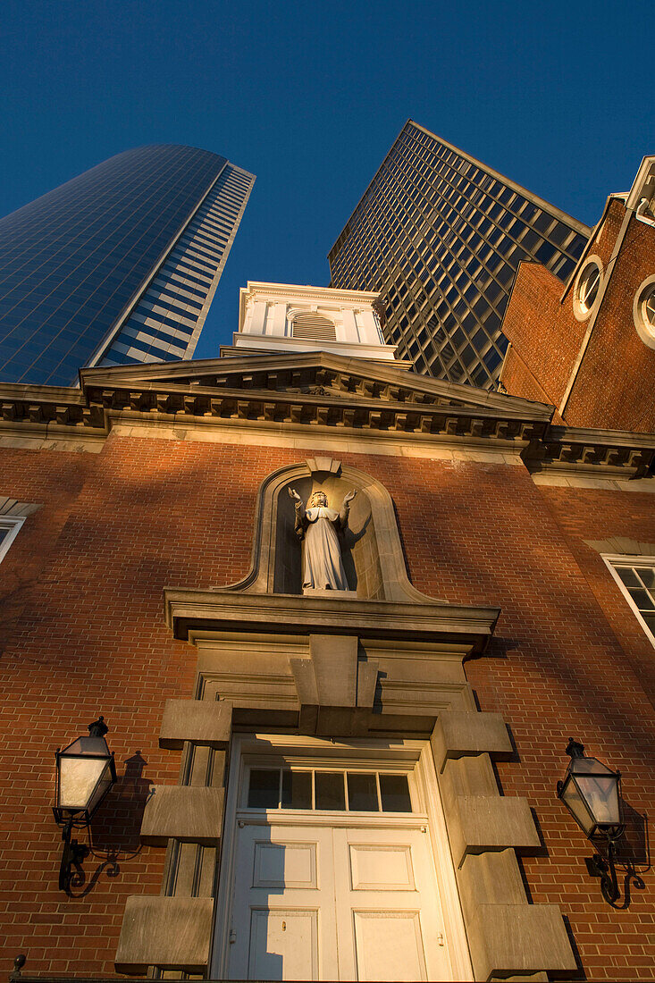 CHURCH OF OUR LADY OF ROSARY SHRINE OF SAINT ELIZABETH ANN SETON. MANHATTAN. NEW YORK. USA