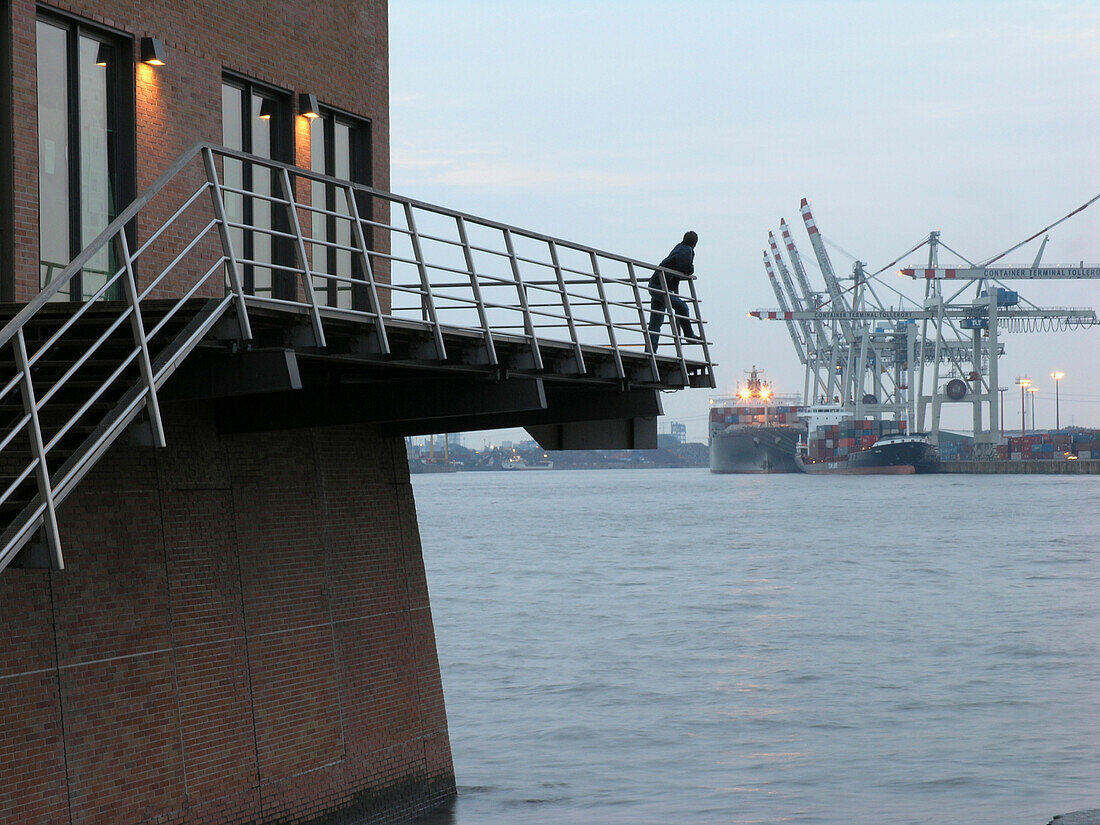 View over Elbe river to container port, Hamburg, Germany