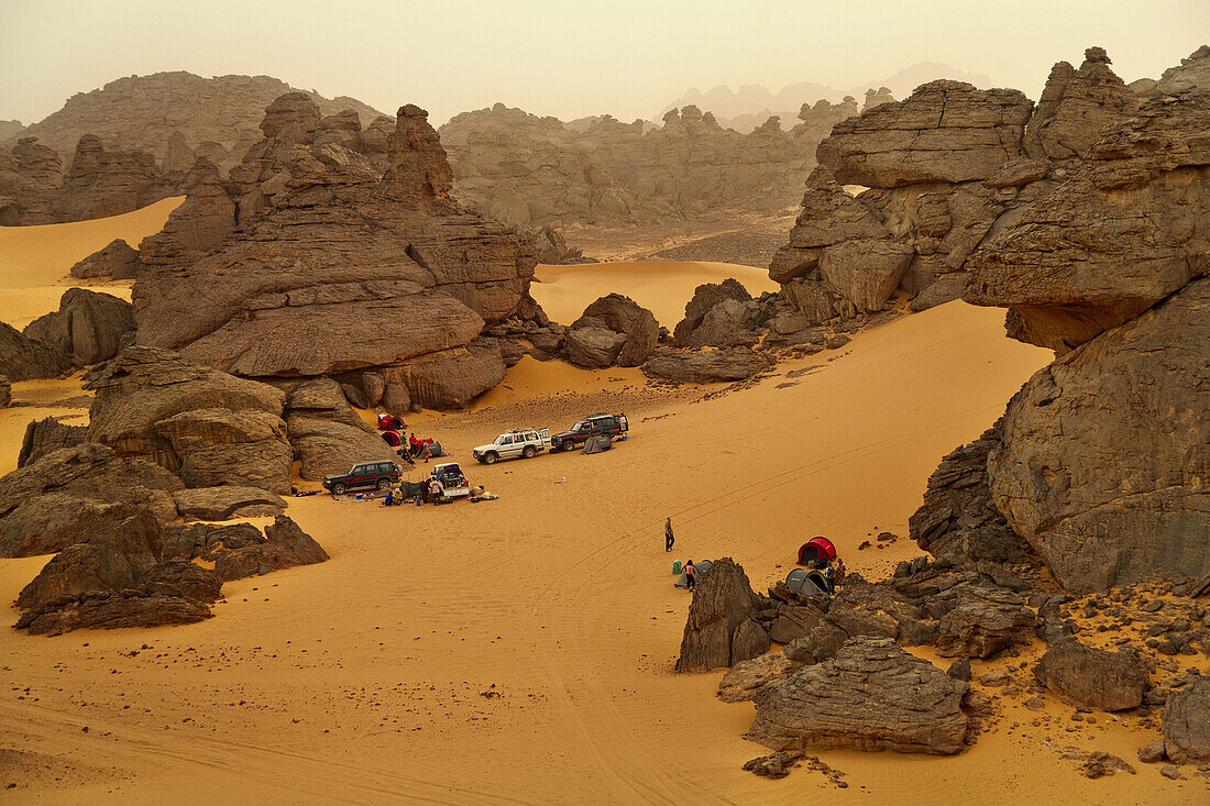 Akakus mountain. Travellers camping. Fezzan region. Sahara desert. Libia.