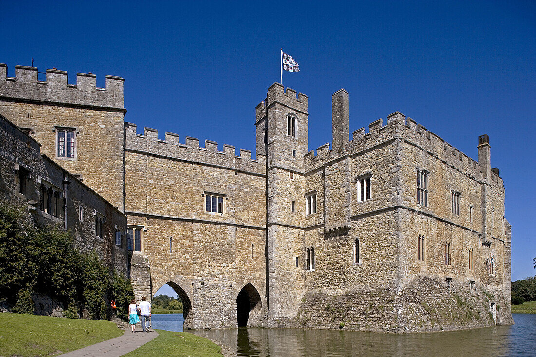 Leeds Castle, 13th-century, Roman style, Victorian pastiche, restored in 1821 by Fiennes Wykeham-Martin, Kent, UK