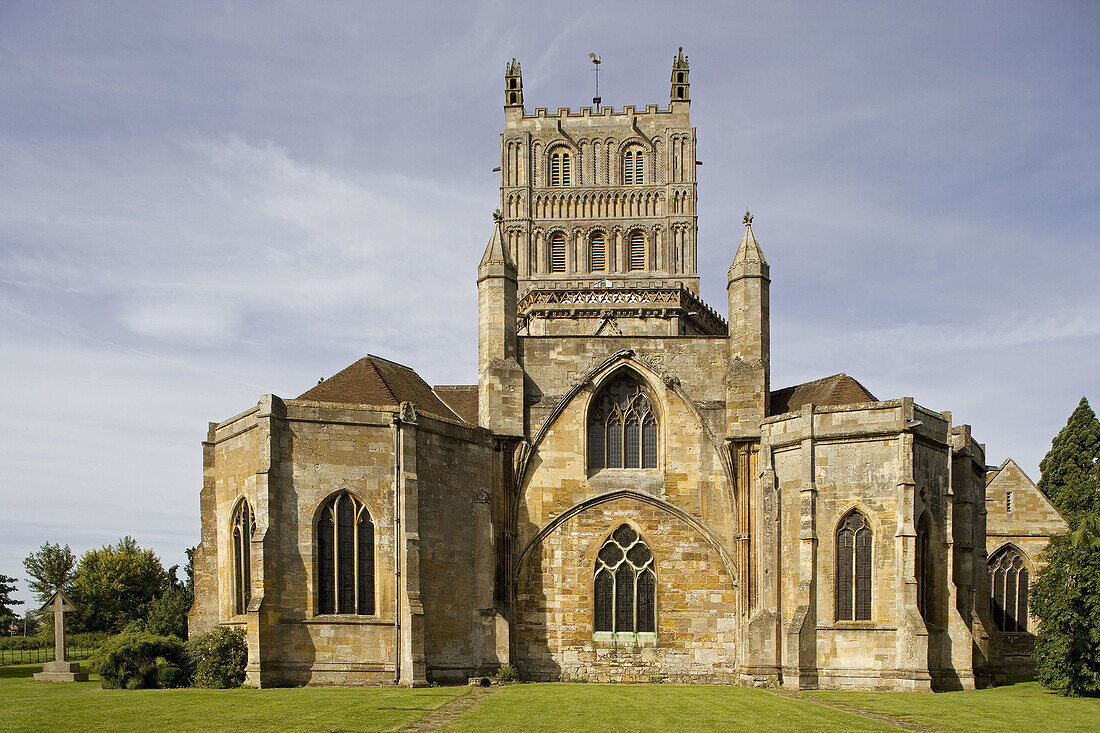 Tewkesbury, the Roman Abbey (12th century). Gloucestershire, Cotswolds, England.